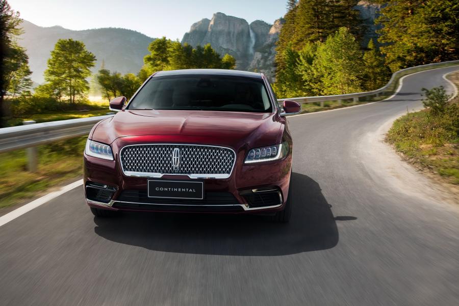  Lincoln Continental 3.0T AWD 2016 года  (CN) (фото 28 из 40)